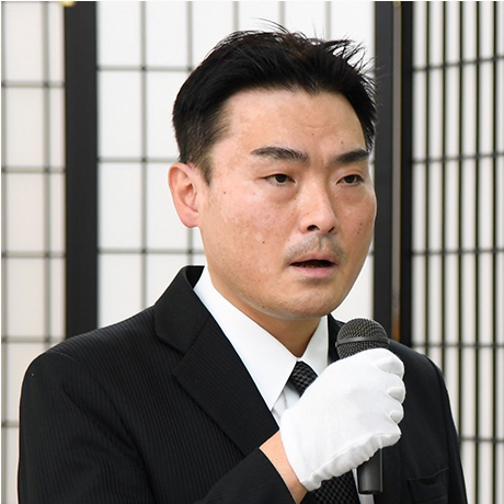 スタッフ写真